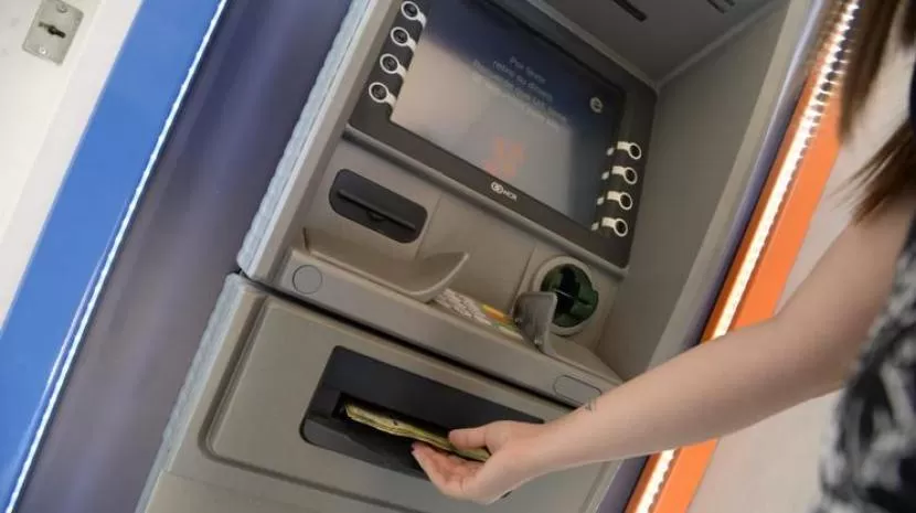 Tucumán: hoy comienza el pago del 20% de los sueldos de mayo a estatales