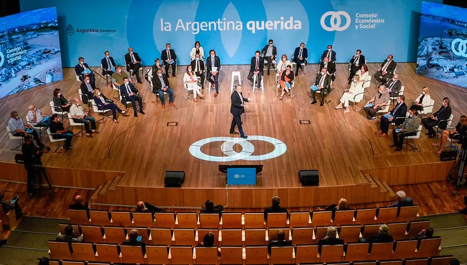 NUEVO ENCUENTRO. Se reunió el Consejo Económico y Social, y avanzó en su agenda de desarrollo.