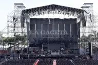 Covid-19: un concierto punk en Estados Unidos vende entradas más baratas para vacunados 