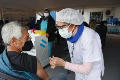 La llegada de dosis agilizó la vacunación