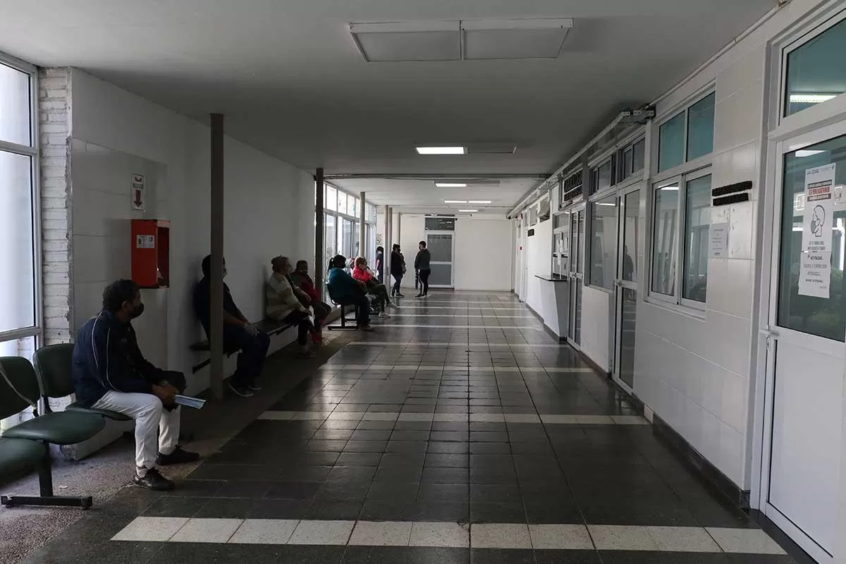 Tucumán tiene una ocupación mayor al 95% en UTI, según un sondeo