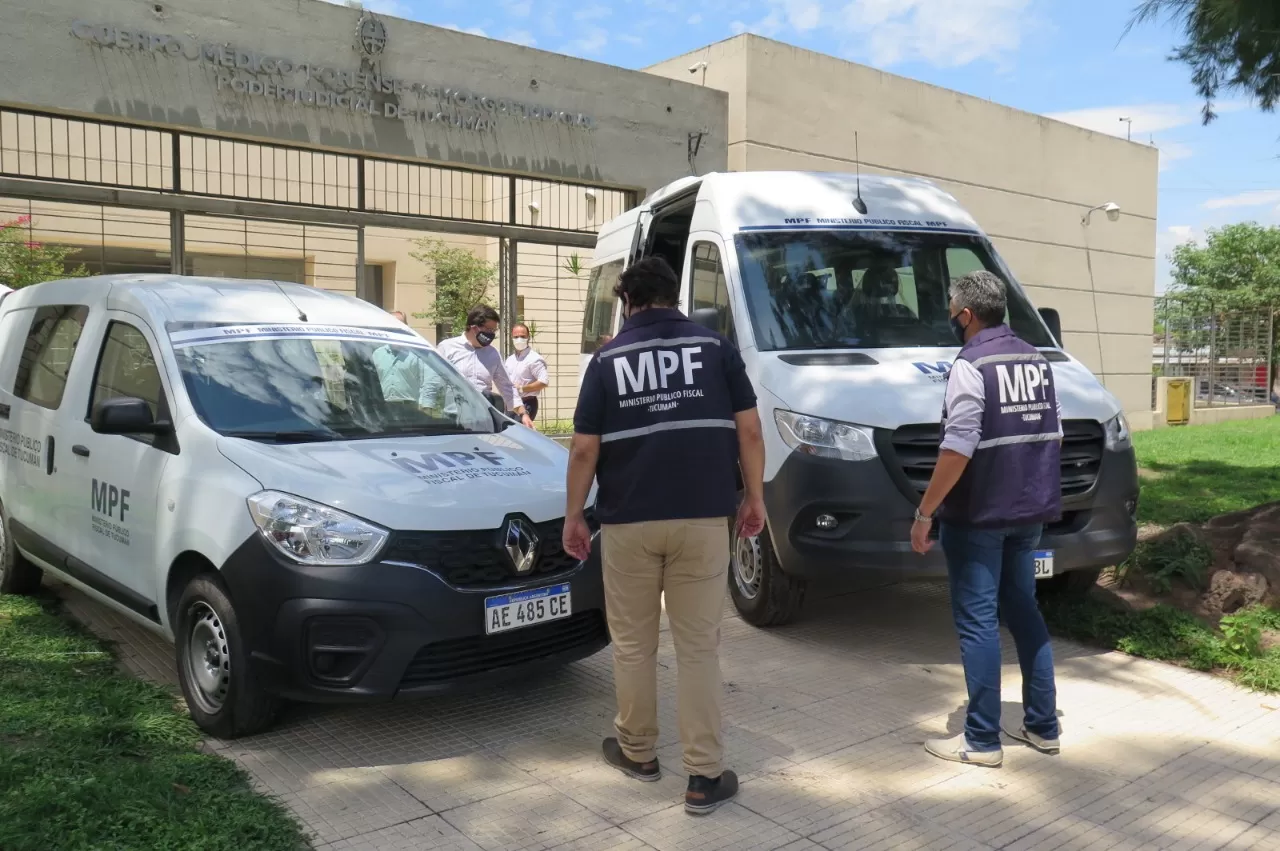 EN INVESTIGACIÓN. Forenses trabajan en un caso. Foto de Archivo Prensa MPF