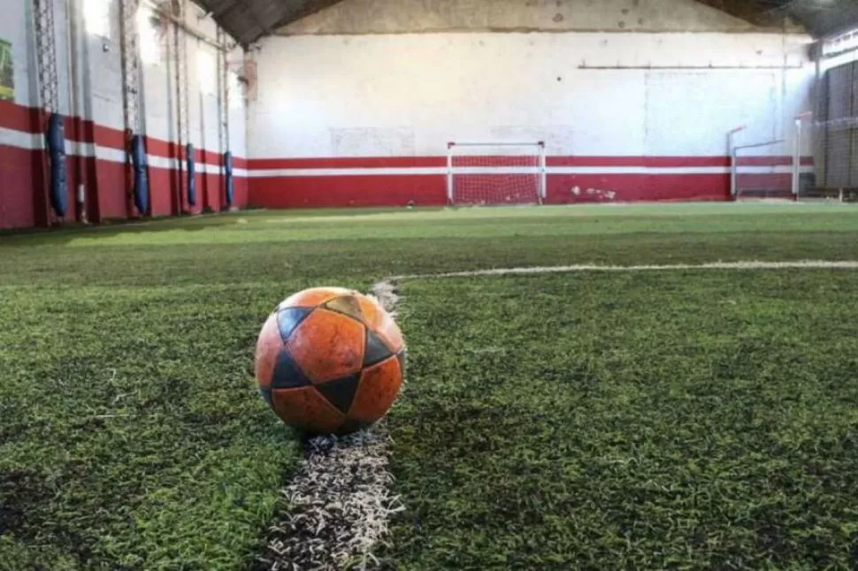 Fútbol 5: la mayoría abrirá, porque es injusto que todo sea a costa del sector privado