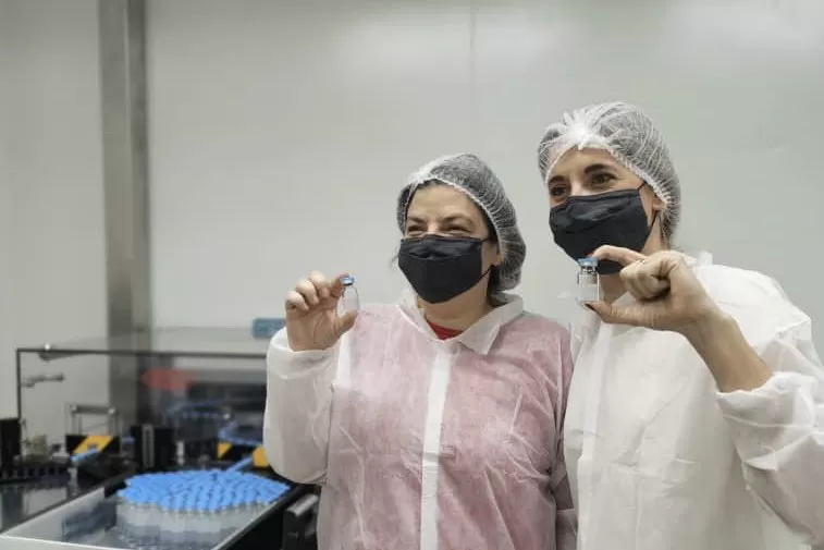 Carla Vizzotti y Cecilia Nicolini. 