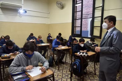 “Donde no se puede cumplir los protocolos hay que cerrar”