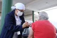 La Legislatura facultó a Manzur a gestionar la compra de un millón de vacunas contra la covid-19