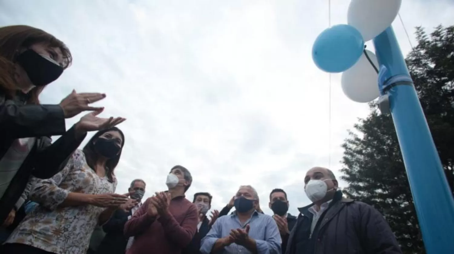 Santa Lucía: para disminuir siniestros viales, inauguraron luminarias led