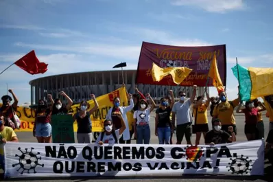 La Copa América transmite Covid, las otras no, ironizó Bolsonaro