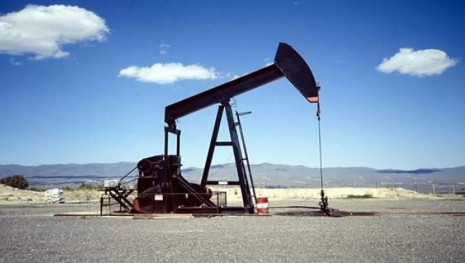 ECONOMÍA. Los precios del petróleo tocaron su mayor nivel en 31 meses.