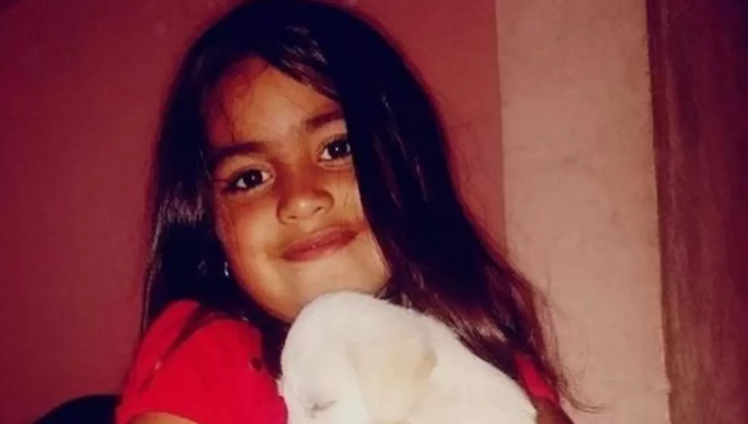 SIN RASTROS. Policías y vecinos buscan intensamente a Guadalupe Lucero.