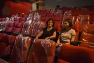 Vuelven a abrir los cines, teatros y espectáculos en todo el país