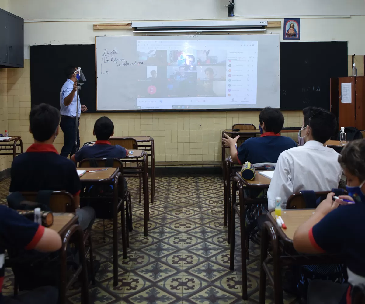 LA EDUCACIÓN HA CAMBIADO. Montaldo invita a tener una mirada nueva sobre la escuela.