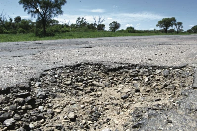 Productores cañeros: “queremos evitar tragedias,  los caminos son un desastre”