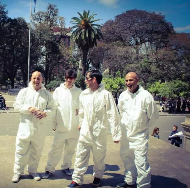LA BANDADA. El grupo que lidera Sergio Cabudo Contreras está al rescate de danzas folclóricas desconocidas. 