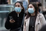 Dos respuestas posibles a por qué las mujeres son más propensas a sufrir un covid prolongado