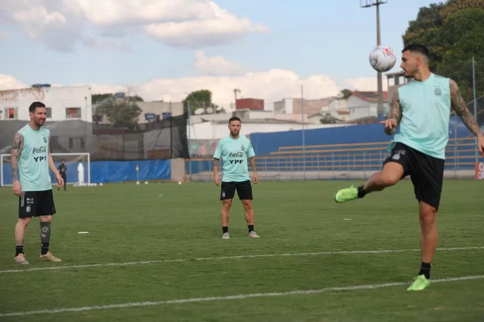 A PUNTO. La Selección realizó un trabajo liviano con miras al encuentro de hoy. 