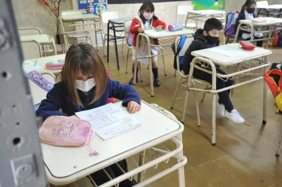 Cuestionaron al Frente Gremial Docente por la vuelta a clases presenciales