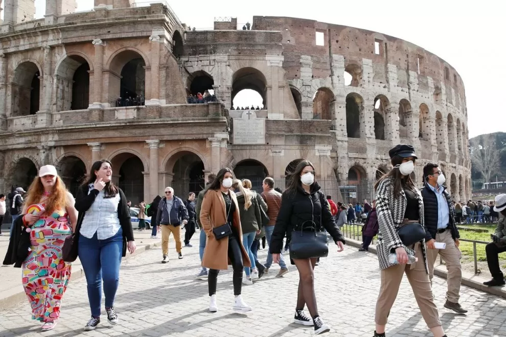 ITALIA. El Ministro de Sanidad dijo hoy que pese a las mejoras de los datos epidemiológicos el partido contra la covid no está ganado. FOTO DE REUTERS.