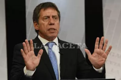 Bussi presentó la lista de FR para el Congreso y disparó contra el resto de los partidos