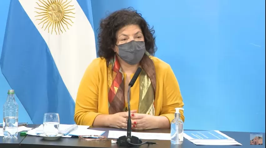 CARLA VIZZOTTI. Ministra de Salud.