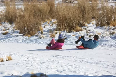 Vacaciones de invierno: Mendoza ofrece nieve, hospedajes glamping y paseos en globos aerostáticos