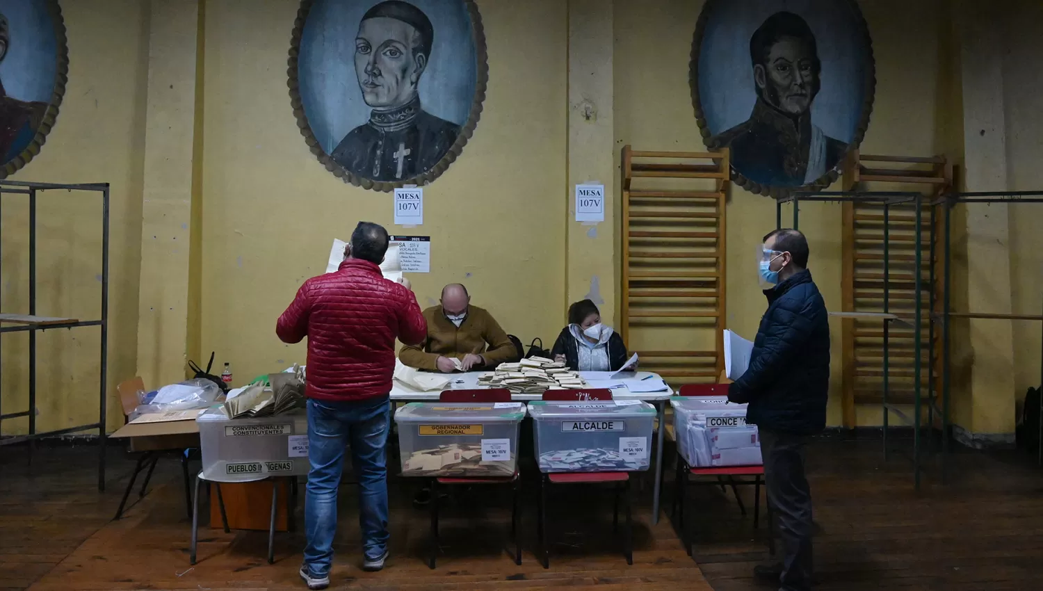 HISTÓRICO. Una mujer mapuche preside la Convención que redactará la nueva Constitución de Chile.