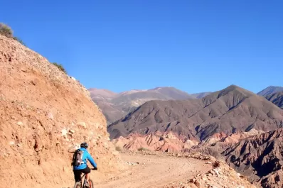 Rincones imperdibles de Jujuy: recorridos por las rutas 9 y 2