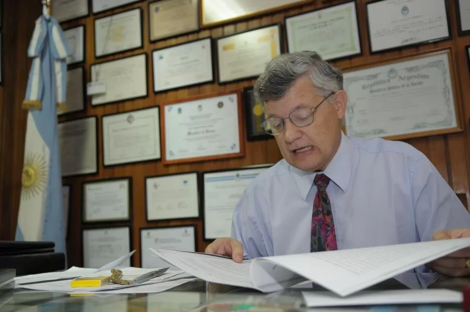 JURISPRUDENCIA. El fiscal general citó dos casos que reivindican la competencia federal para investigar el caso. 