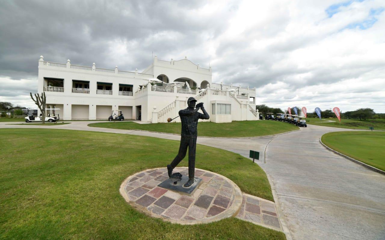 IMAGEN DE TERMAS DE RÍO HONDO, GOLF CLUB. GENTILEZA TURISMO SANTIAGO DEL ESTERO.