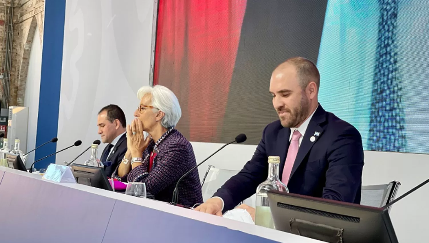 EN EL PANEL. Guzmán participó del foro junto a Lagarde, ex directora del FMI.