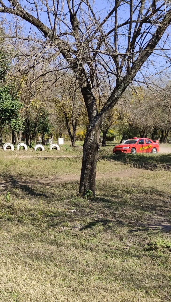 DE PRUEBAS. Miguel Reginato (h) está listo para volver a acelerar el Mitsubishi de la RC2N.