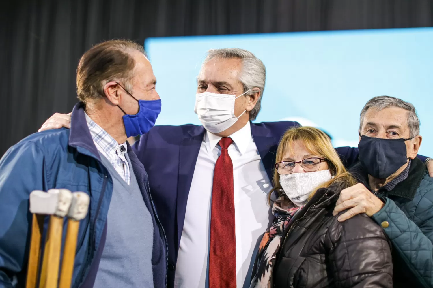 ALBERTO FERNÁNDEZ. El Presidente, en el acto de ayer en Lomas de Zamora. Foto de Twitter @alferdez