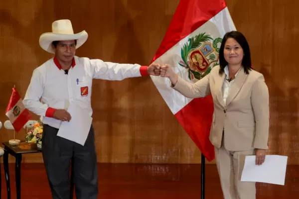 Castillo será proclamado presidente, anunció la Justicia Electoral de Perú