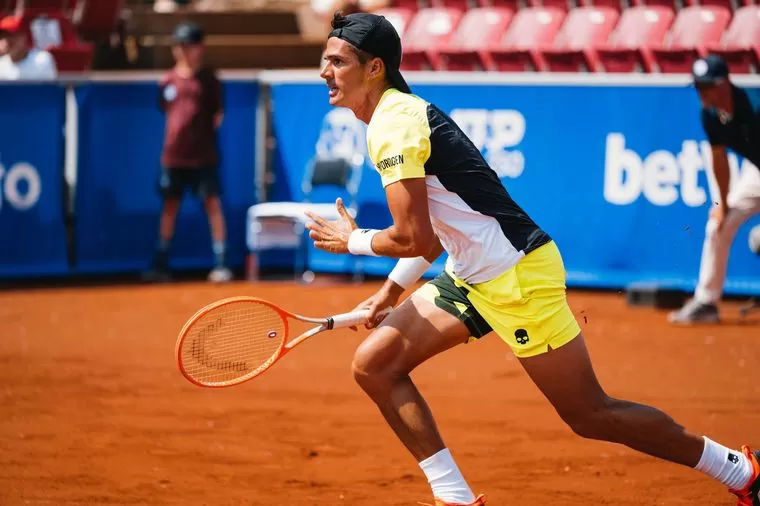 DESPEDIDA. El tenista argentino perdió y quedó eliminado del Challenger de Modena. Foto de archivo. 