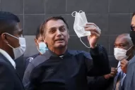 Bolsonaro sale del hospital y dice que vuelve a trabajar