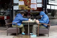 Buenos Aires: evalúan que solo los vacunados puedan entrar a bares y restaurantes