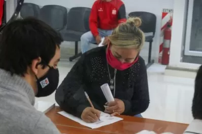 Arranca en Tucumán la entrega de la tercera etapa de la Tarjeta Alimentar