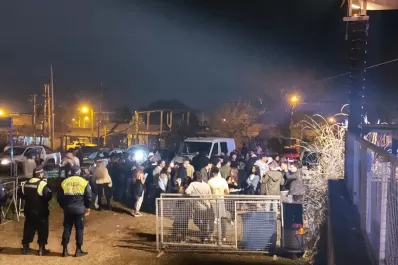 Día del Amigo: desalojaron una fiesta con más de 300 personas en Yerba Buena