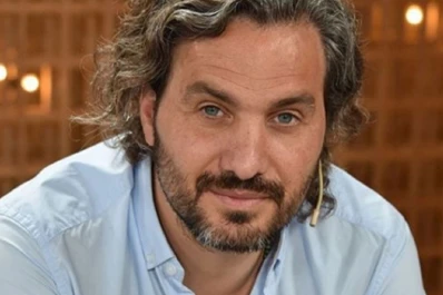 Santiago Cafiero fue padre por cuarta vez: Julia se llama la beba