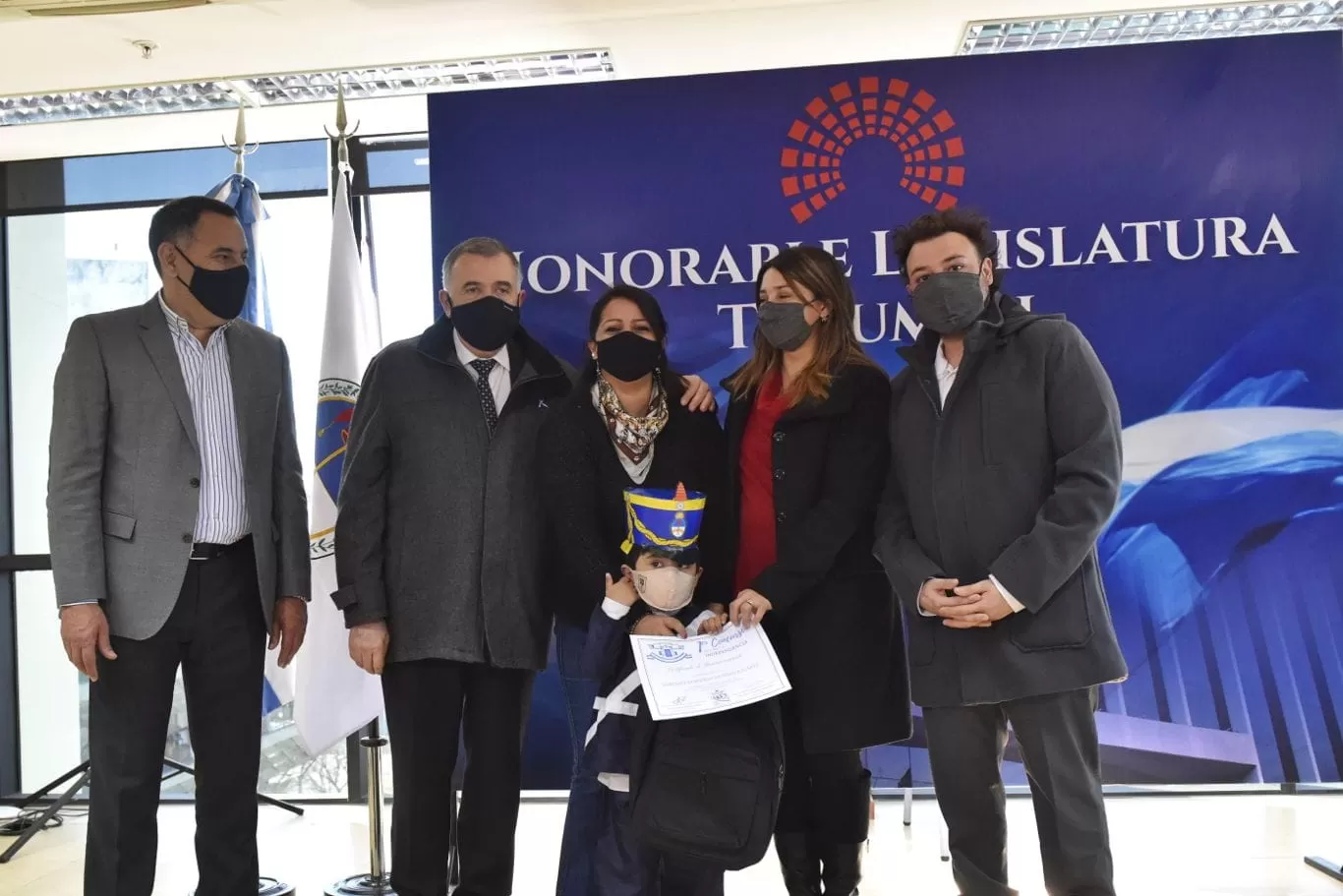 EN LA LEGISLATURA. Jaldo encabezó el evento con alumnos de la sección Este. Foto: Prensa HLT