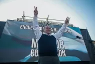 Manzur: tenemos que ayudar para que cada familia tenga su casa propia