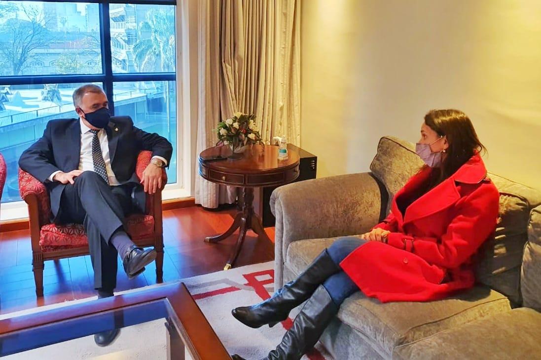 EN LA LEGISLATURA. Osvaldo Jaldo recibió a la legisladora Sara Alperovich. Foto: Prensa HLT