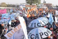 Jaldo encabezó un acto ante 7.000 personas: vamos a esperar hasta último momento