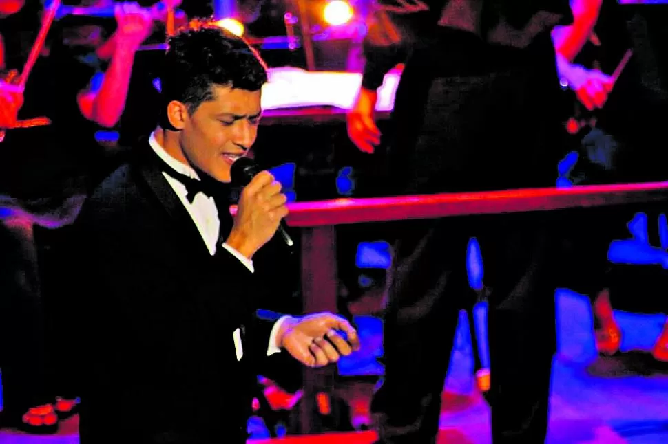 LA JUVENTUD SE ABRE CAMINO EN EL JAZZ. Juan Martínez Romero se presentará en el teatro San Martín. 