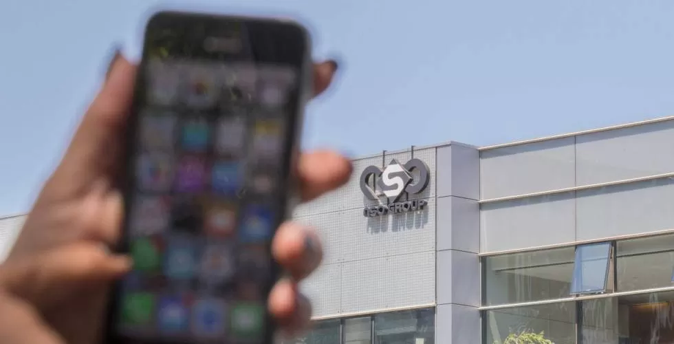 MAL USO. Alarma que países autoritarios tengan acceso a espionaje.  