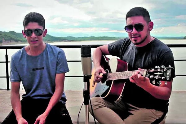 Folclore: shows en peñas, en salas y al aire libre