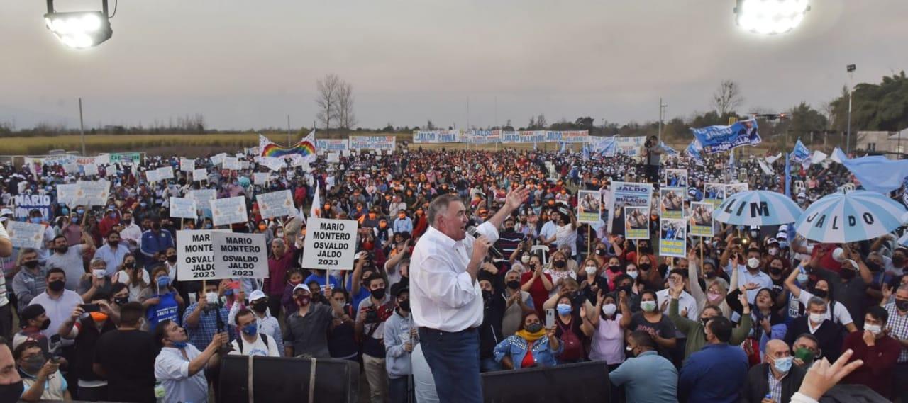 EN FAMAILLÁ. Jaldo encabezó un acto multitudinario. Foto: Prensa HLT