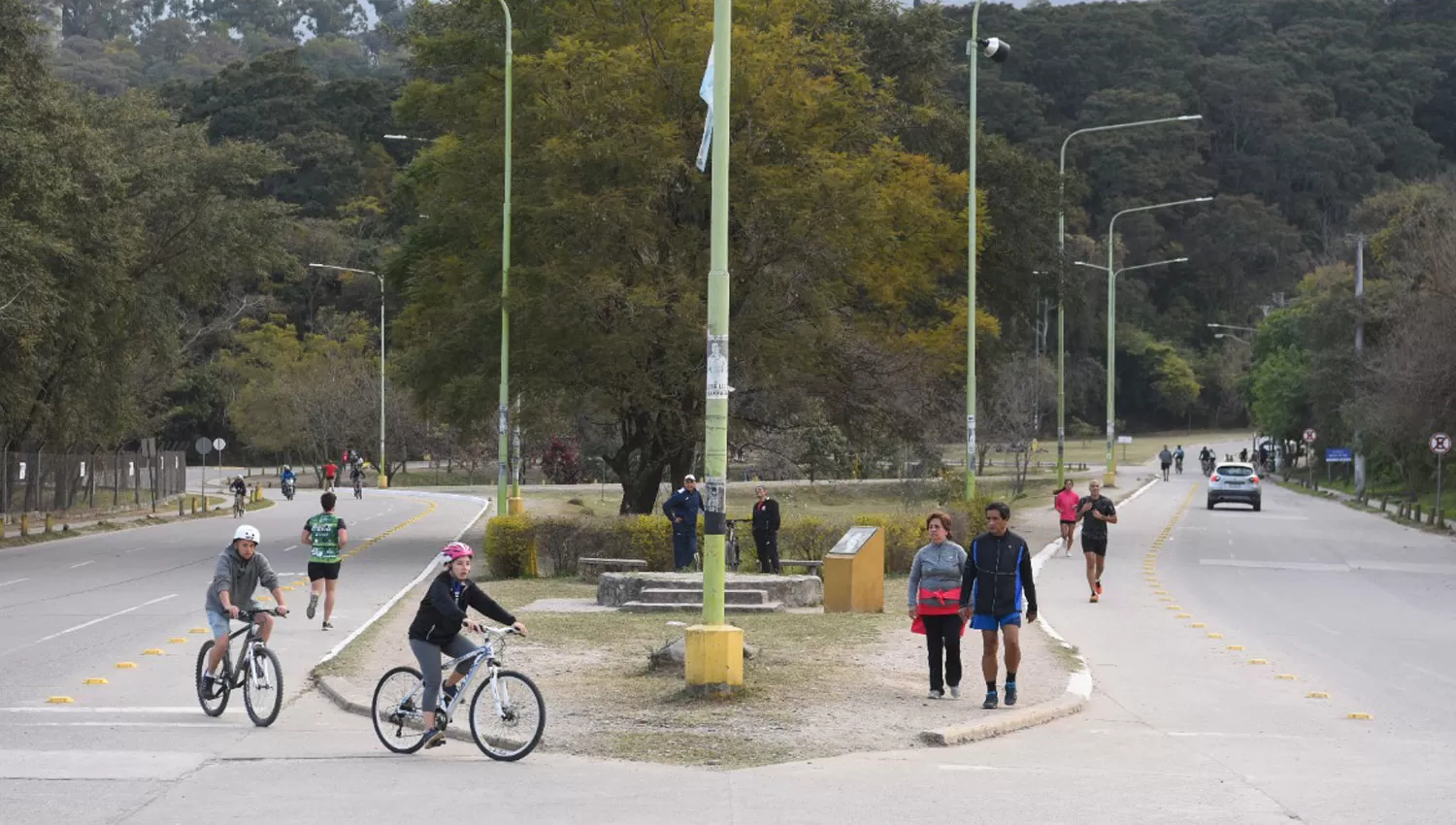 Pie del cerro, en avenida Presidente Perón.