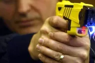 El Gobierno autorizó la importación de pistolas Taser para la policía de la Ciudad de Buenos Aires