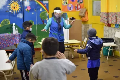 Vuelta a las aulas: “Esta es una semana de readaptación”, dice el ministro Lichtmajer